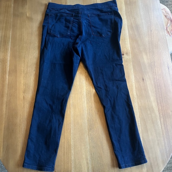 Gloria Vanderbilt Skinny Slimming Jeggings - Picture 3 of 7